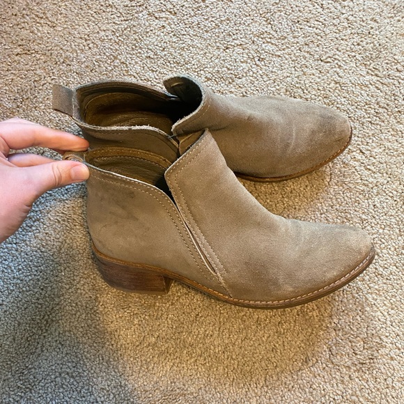 Leather Ankle Boots Made in Brazil Taupe 8 1/2 - Picture 2 of 16